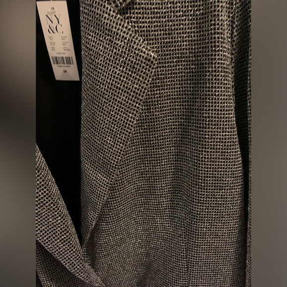 NWT Silver/ Black Sparkle Blazer and Pants Set- Size 3X - Picture 3 of 10